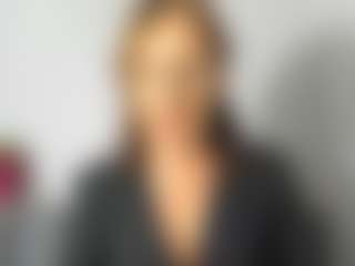 SophieGentle's Live Sex Cam Show