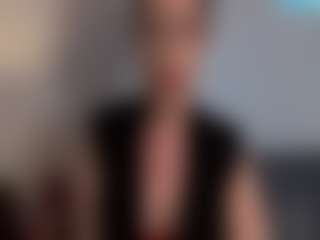 Live cam show with SophieGentle - Blue Eyes on Camiplay Live