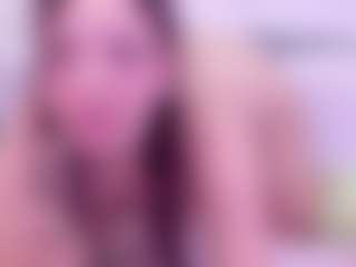 Live cam show with Symphonny - Wet on Pornisteam.com