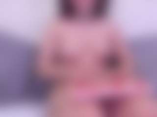 Symphonny's Live Sex Cam Show