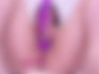 Symphonny's Live Sex Cam Show