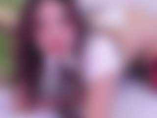 Live cam show with Symphonny - Red Hair Shaved Pussy on Camsoda