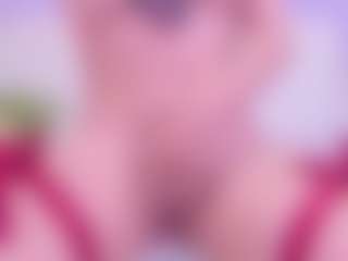 Symphonny's Live Sex Cam Show