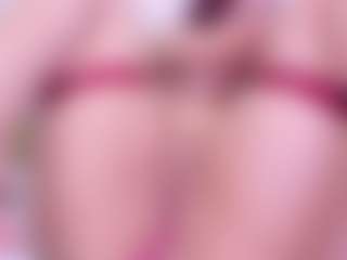 Symphonny's Live Sex Cam Show