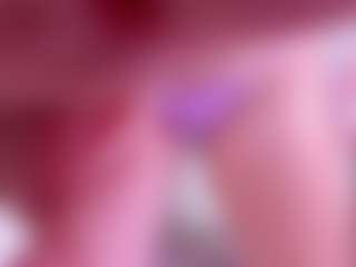 Symphonny's Live Sex Cam Show