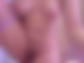 Live cam show with Symphonny - Facial on Camsoda
