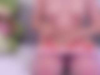 Live cam show with Symphonny - Facial on Camsoda
