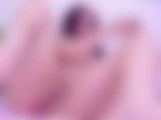 Live cam show with Symphonny - Brown Eyes on Pornisteam.com