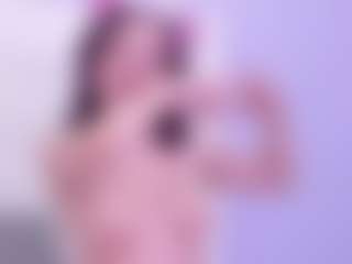 Symphonny's Live Sex Cam Show
