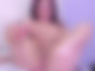 Symphonny's Live Sex Cam Show