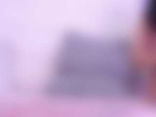 Live cam show with Symphonny - Brown Eyes Red Hair on Camsoda