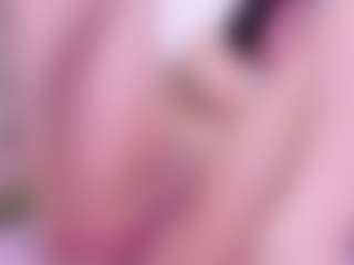 Live cam show with Symphonny - Brown Eyes on CamwithHer