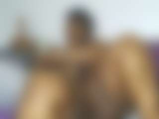 ThickianaRider's Live Sex Cam Show