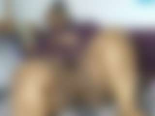 ThickianaRider's Live Sex Cam Show