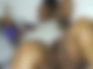 Live cam show with ThickianaRider - Tittyfuck on Camsoda