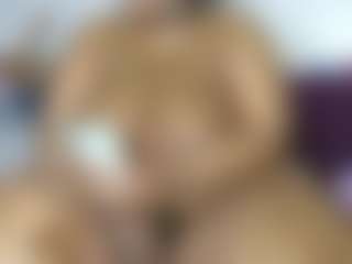 ThickianaRider's Live Sex Cam Show