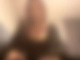 Live cam show with Mary - Solo on madthumbs