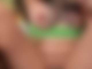 Yuamodelts's Live Sex Cam Show