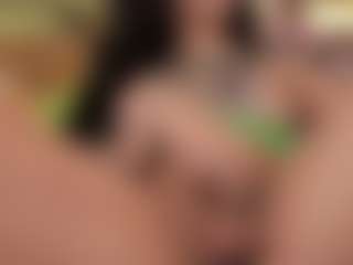 Yuamodelts's Live Sex Cam Show