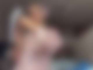 Beatris's Live Sex Cam Show