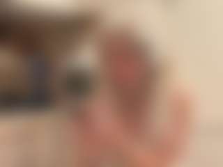 Beatris's Live Sex Cam Show