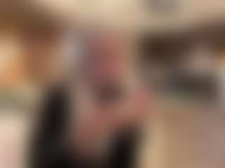Beatris's Live Sex Cam Show