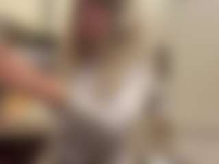 Beatris's Live Sex Cam Show