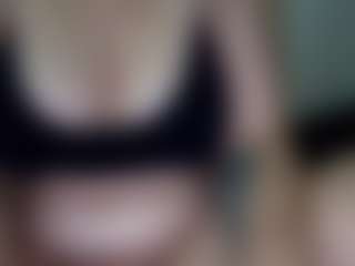BettieToni's Live Sex Cam Show