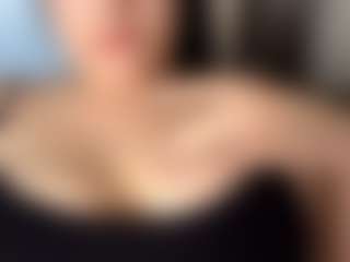BettieToni's Live Sex Cam Show