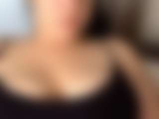 Live cam show with BettieToni - Dirty on 1on1-livenow