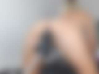 bibiloveq's Live Sex Cam Show