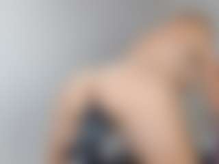 bibiloveq's Live Sex Cam Show