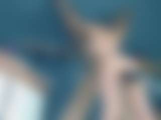 Live cam show with bibiloveq - Public Mature on Camming Site