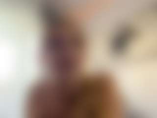 Live cam show with BlakeAlbarracin - Solo on Camsoda
