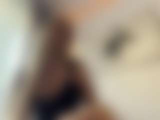 Live-camshow met BlakeAlbarracin - Genital Piercings op Camsoda