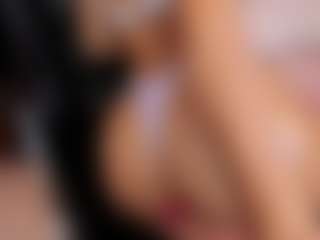 catalinaa-whitee's Live Sex Cam Show