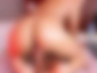 catalinaa-whitee's Live Sex Cam Show