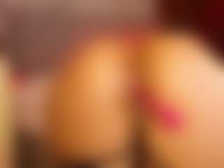 catalinaa-whitee's Live Sex Cam Show