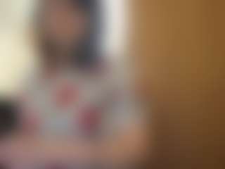 Show de cam en vivo con DelfinaDeppen - Petite en Camsoda