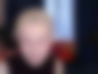 Live cam show with Enigmadesert - Bedroom on nudelive.tv