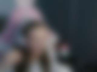 Helen's Live Sex Cam Show