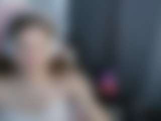 Live cam show with Helen - Gagging on SmokeAndPoke