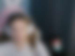 Live cam show with Helen - Cosplay on Camsoda