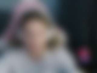 Live cam show with Helen - College on Milfs Live