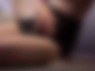 Live cam show with Tyunda - Genital Piercings on instabang
