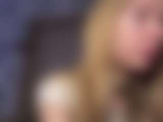 Live cam show with Tyunda - Blonde Hair Fetish on makecum.org