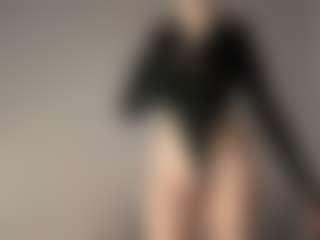 Live cam show with Sophia - Blue Eyes on xxxlivecams.org