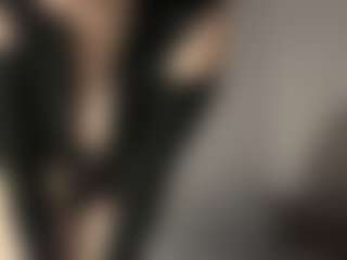 Live cam show with Sophia - Blonde Hair on CamClone