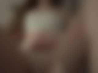 Live cam show with Sophia - Nipple Piercings on SpankPalCams