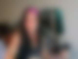 Live cam show with KatittudeProblem - Tease on SpunkLive